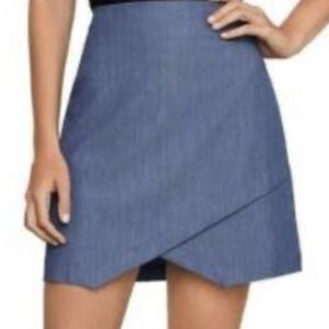 BCBGMaxAzria Mini Skirt Blue Dark Chambray, 4 NWT ✔️